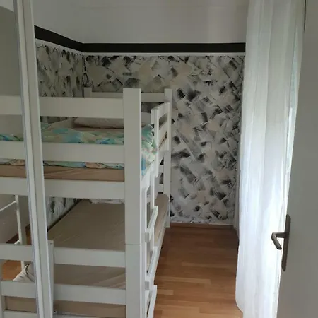 Apartman Mara *