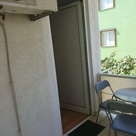 Apartman Mara Apartman *